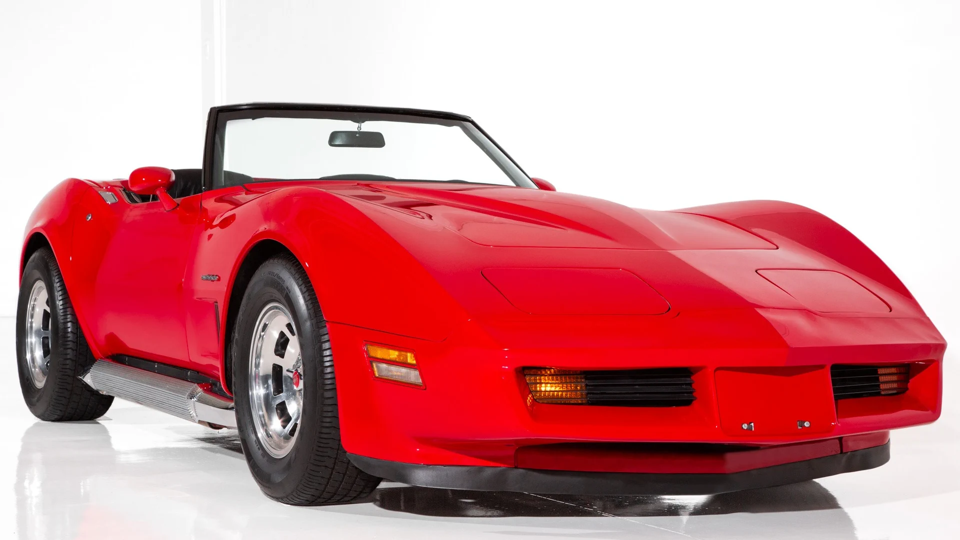 Click to Enlarge-Esc to Close Corvette Generations/C3/C3 1982 Red.webp